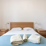 Blife Salinya Private At N125