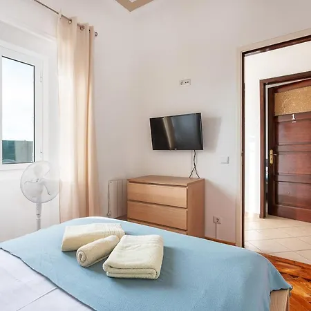 홈스테이 Blife Salinya Private At N125 *