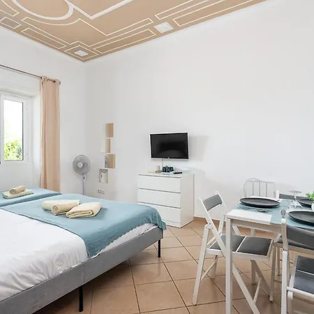 Blife Salinya Private At N125 *