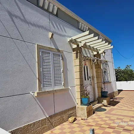 Blife Salinya Private At N125 Quarto em Acomodações Particulares