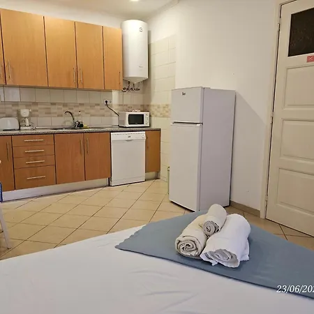 Quarto em Acomodações Particulares Blife Salinya Private At N125 *