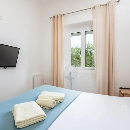Blife Salinya Private At N125 *