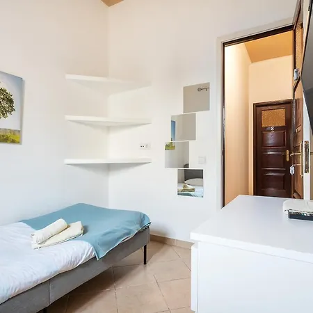 Blife Salinya Private At N125 *