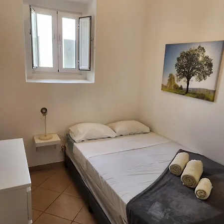 Blife Salinya Private At N125